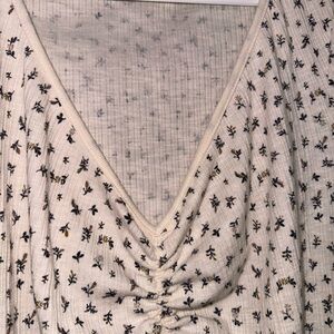 Floral V-Neck Ruched Top